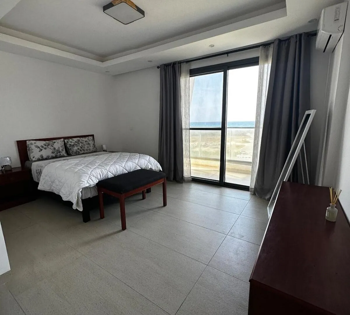 Tinaflat Residence Prive Ngor Dakar